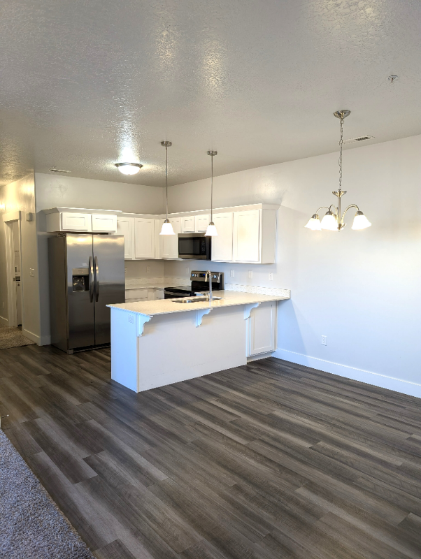 745 Nw #D101 - Photo 2 of 27