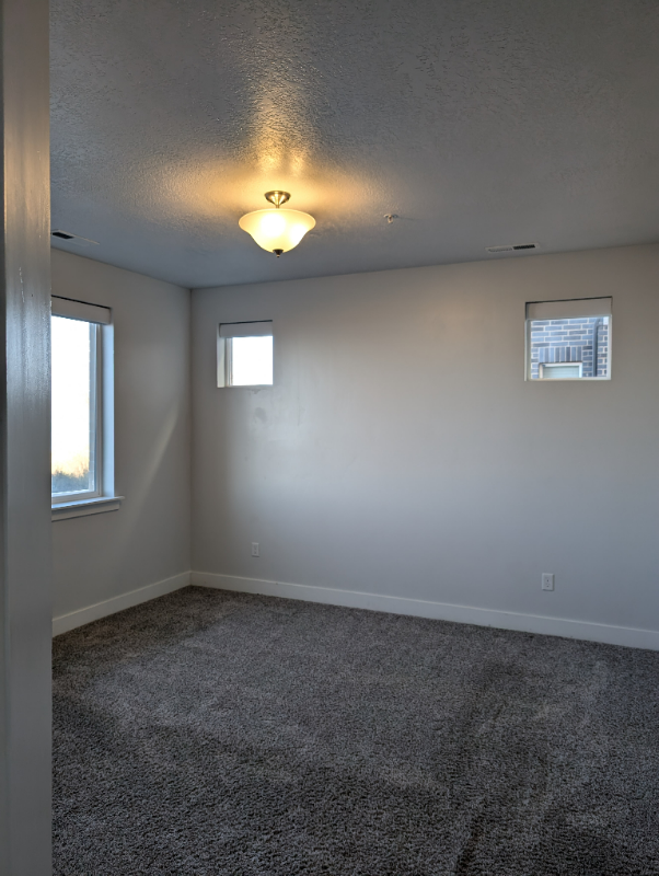 745 Nw #D101 - Photo 6 of 27