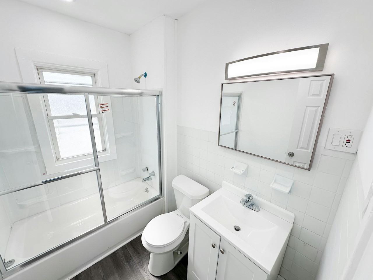 4582 Turney Road, Unit A - Photo 5 of 10