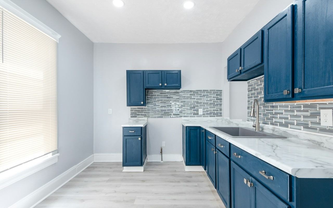 3317 Virginia Avenue - Photo 3 of 22