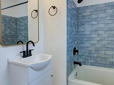 10 E James St #1 - Photo 5 of 16