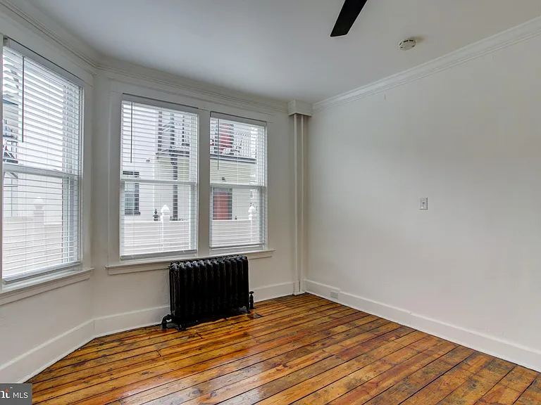 10 E James St #1 - Photo 6 of 16