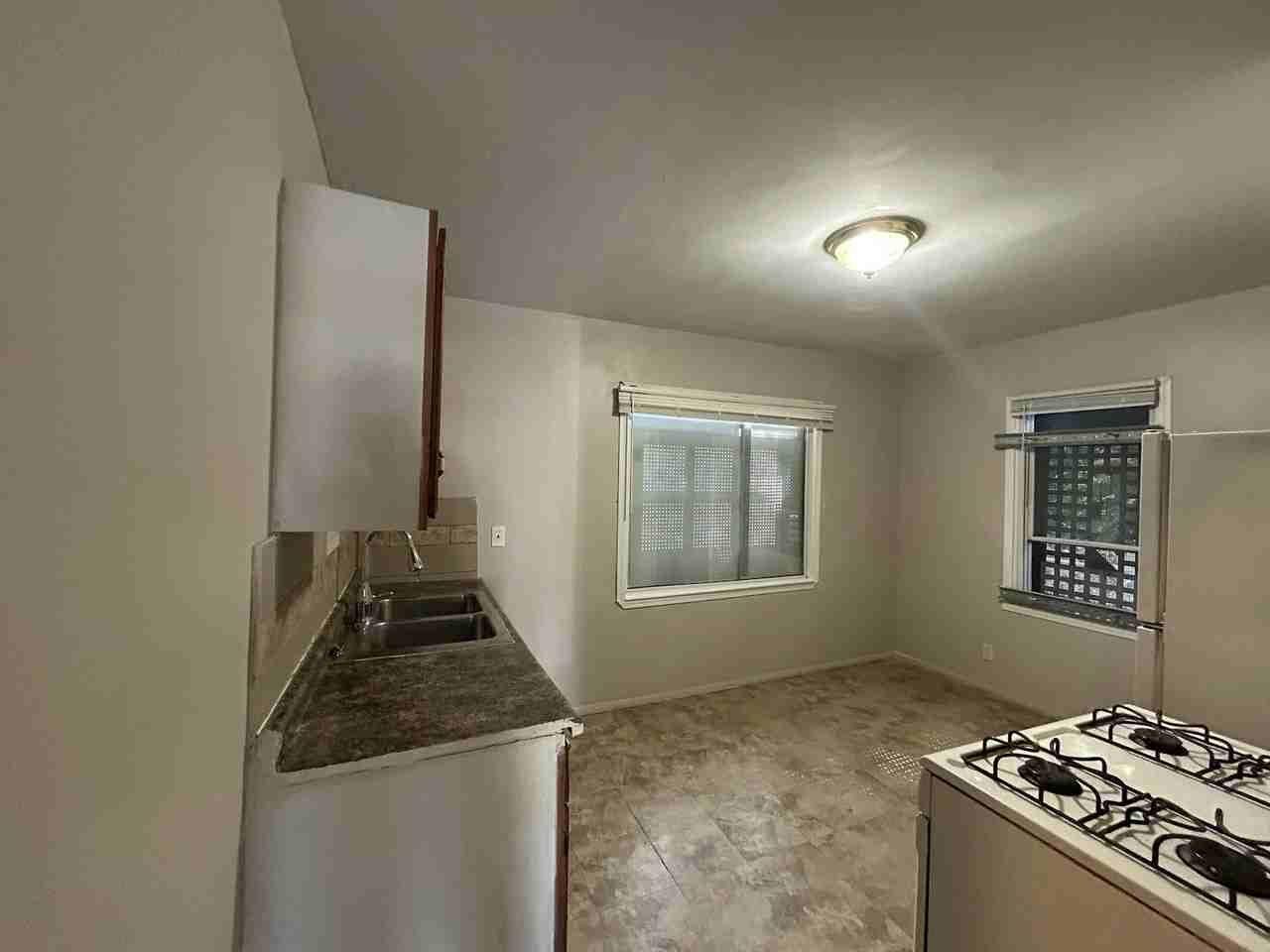 19313 Stahelin Avenue - Photo 2 of 21