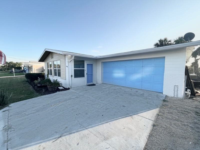 3936 Oriole Ave - Photo 2 of 28