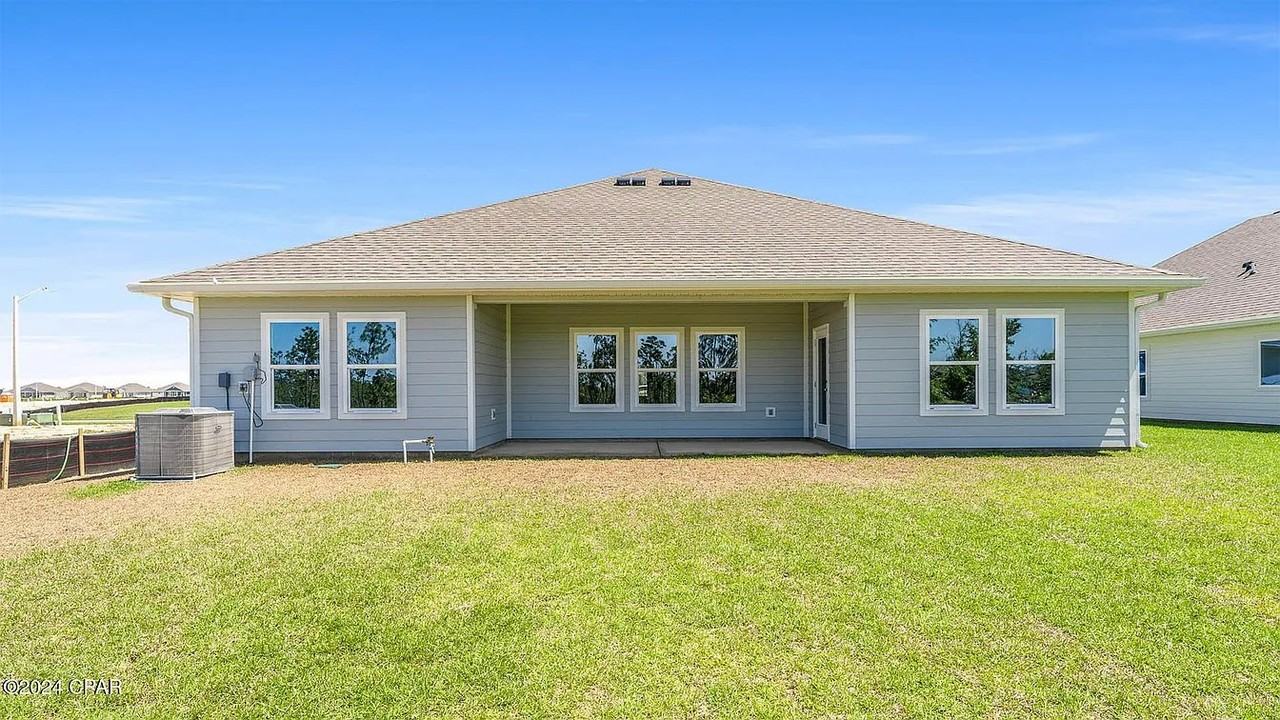 4865 Sandhill Way - Photo 2 of 18