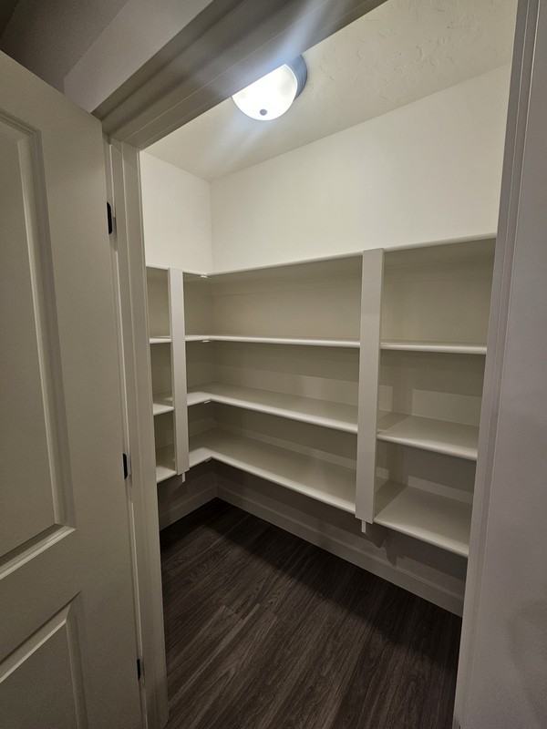 895 E Antelope Dr - Photo 5 of 17
