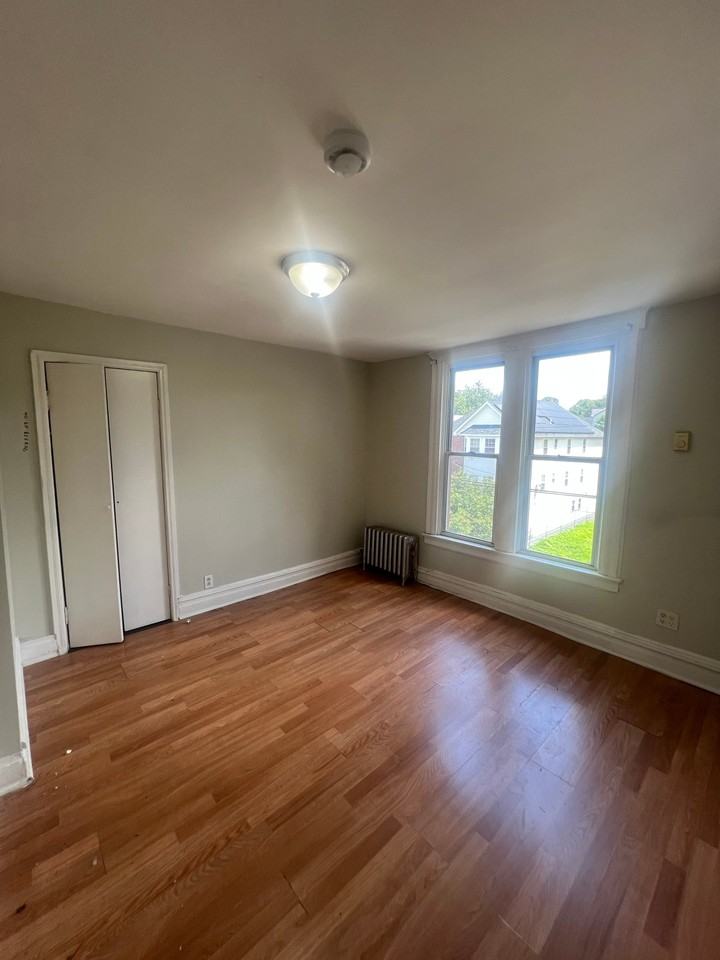 635 South St #3 - Photo 2 of 5