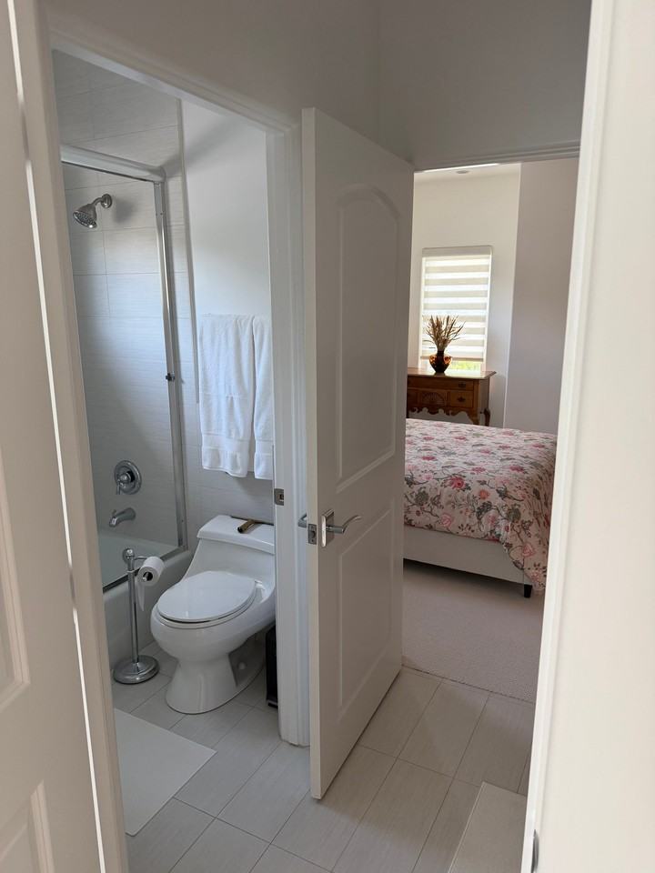 4759 La Canada Blvd - Photo 7 of 19