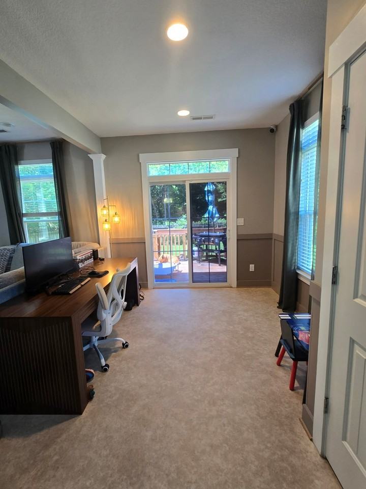102 Grove Heights Ave - Photo 5 of 20
