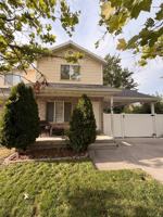 featured image of 184 W Pacific Dr