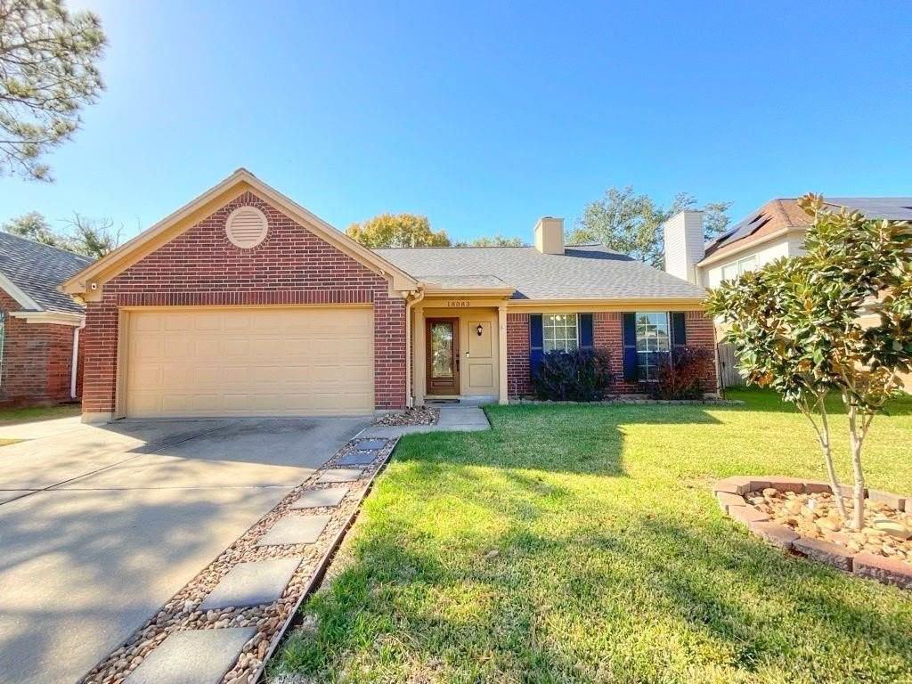 18083 Holly Forest Dr - Photo 5 of 20