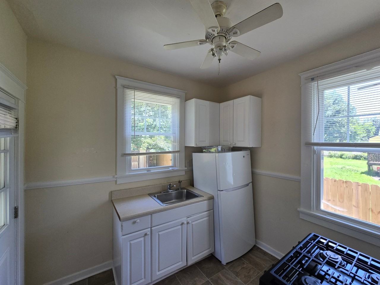 105 E 32nd St - Photo 5 of 13