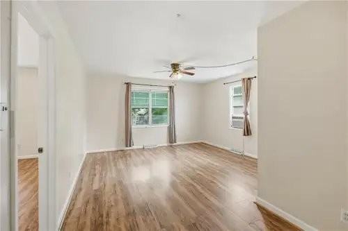 4000 Campbell St #2E - Photo 3 of 13