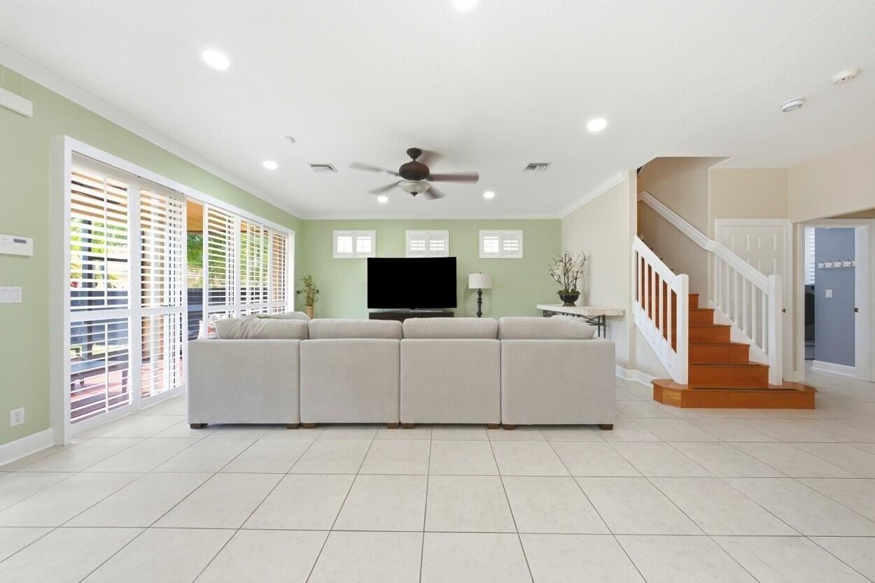 8212 Calterra Dr - Photo 7 of 8