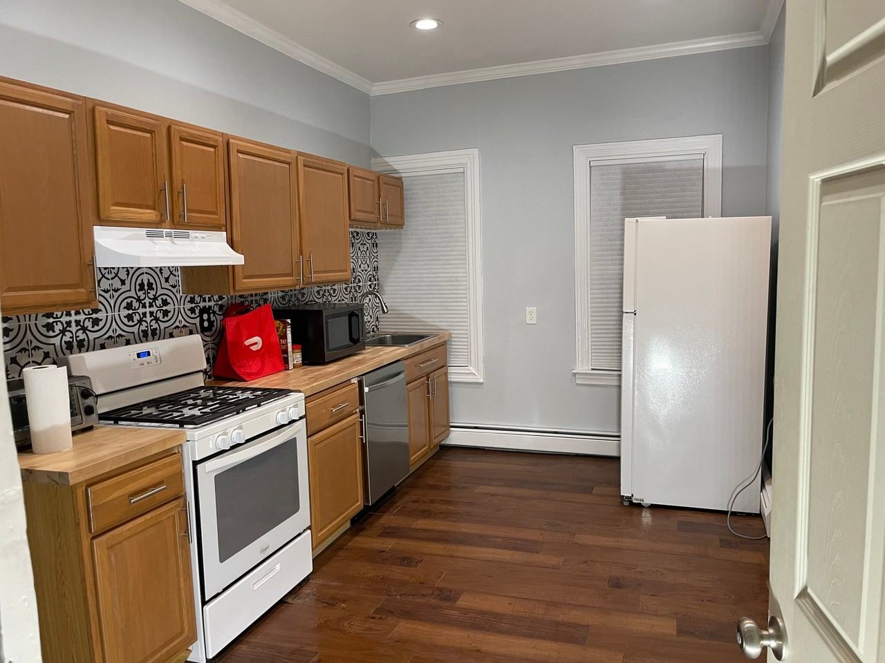 11 Grant St #1 - Photo 7 of 20