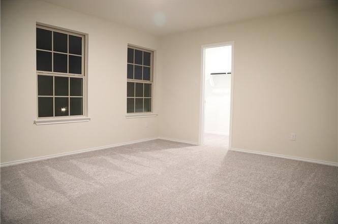 109 Prairie Falcon Way - Photo 4 of 14