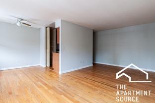 512 W Briar Pl #2 - Photo 1 of 1