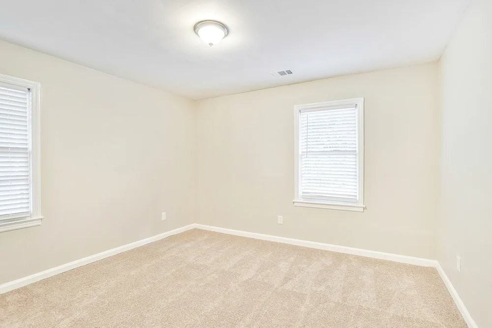 320 Mount Zion Rd - Photo 4 of 11