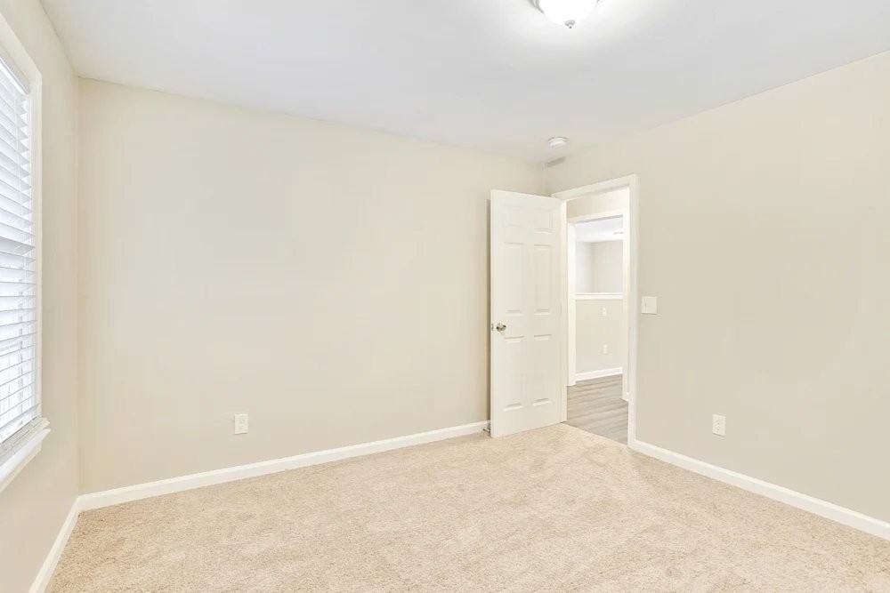320 Mount Zion Rd - Photo 6 of 11