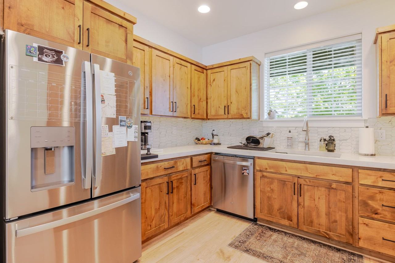 63121 De Haviland Ct - Photo 4 of 19