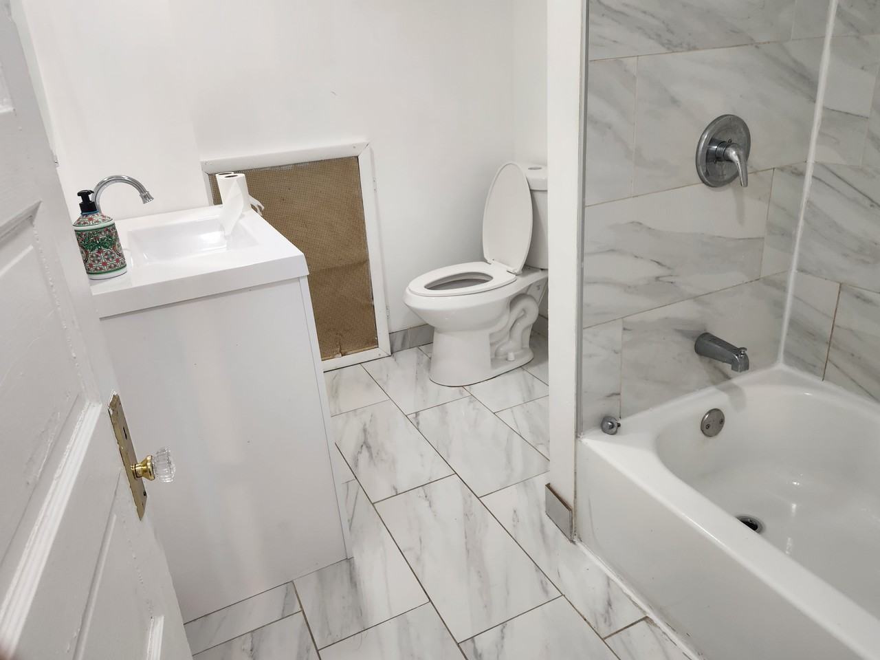 1742 Cleveland Ave #2 - Photo 6 of 10