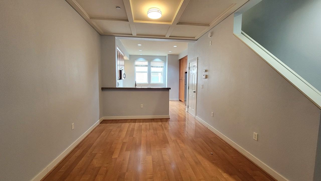 288 Kentdale Place - Photo 7 of 28
