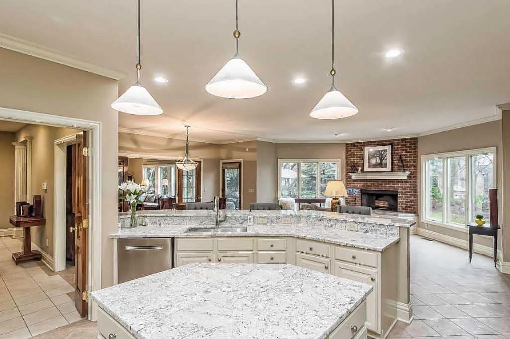 8034 Balmoral Ct #NA - Photo 6 of 12