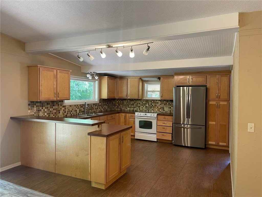 4188 W Martin Luther King Jr Blvd - Photo 2 of 8