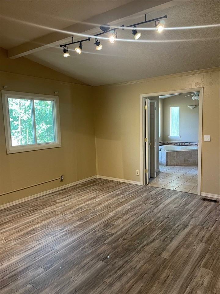 4188 W Martin Luther King Jr Blvd - Photo 4 of 8