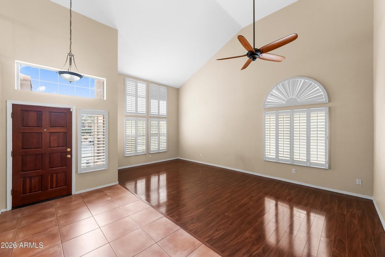1227 E Glenhaven Dr - Photo 5 of 30
