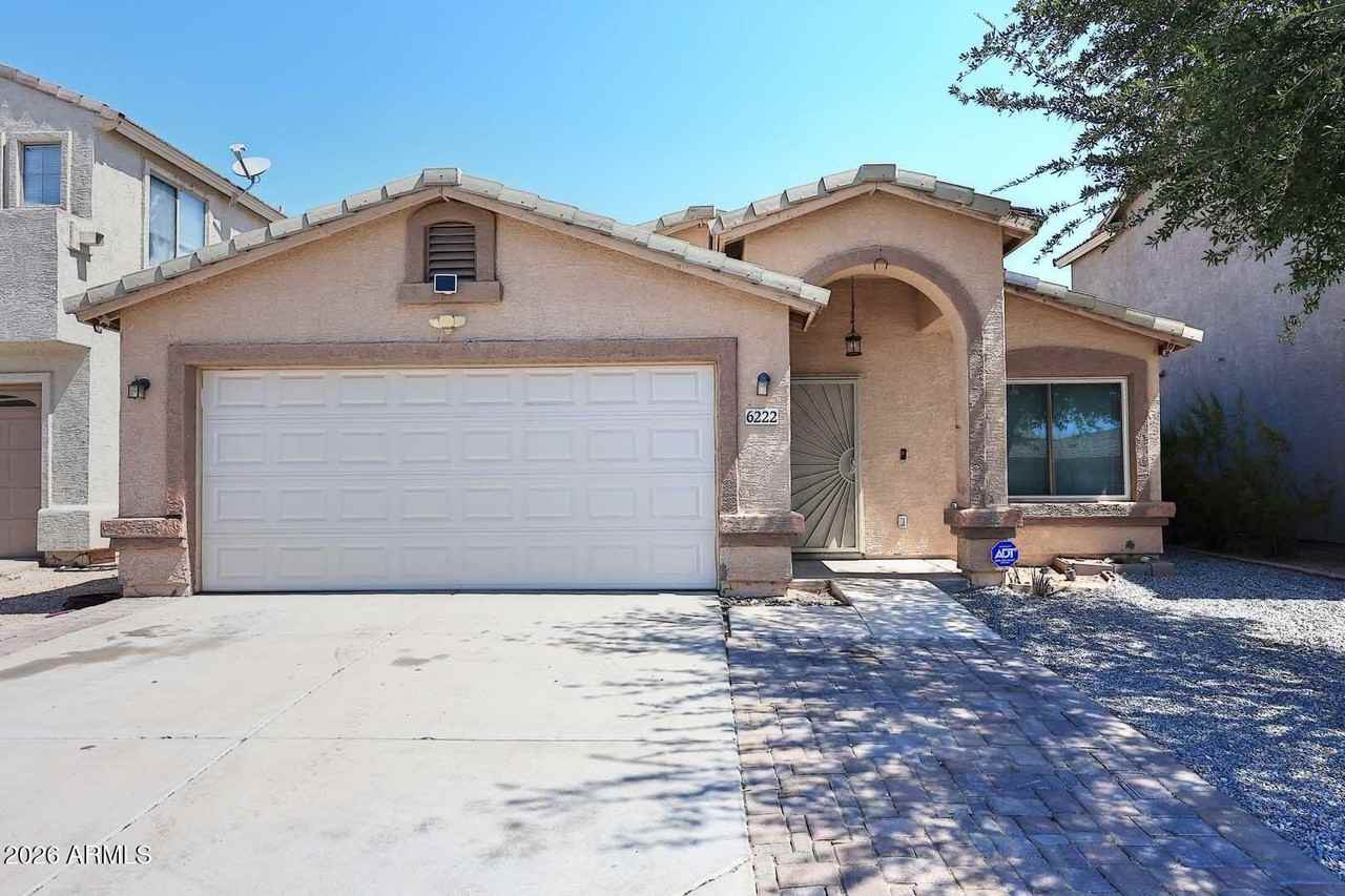 6222 W Warner St - Photo 3 of 23
