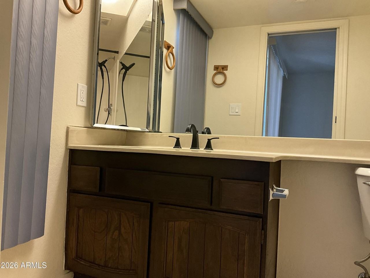 5122 E Edgemont Ave - Photo 6 of 15
