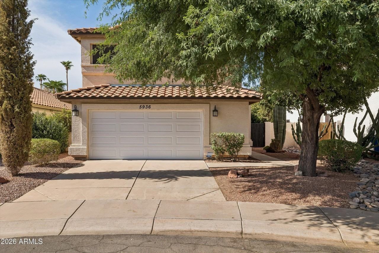5936 E Phelps Rd - Photo 2 of 37