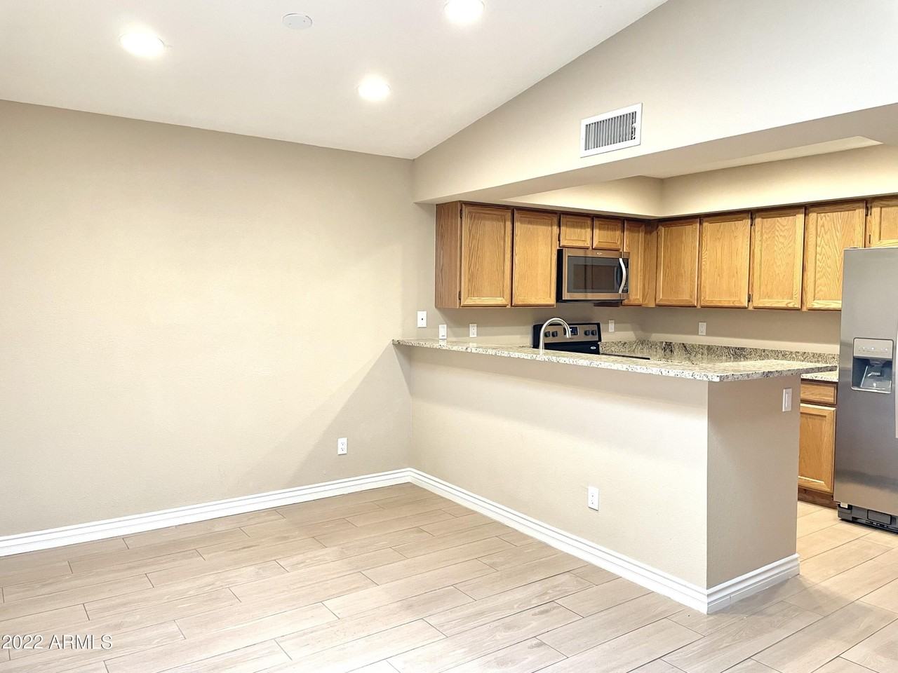 4522 E Renee Dr - Photo 2 of 20