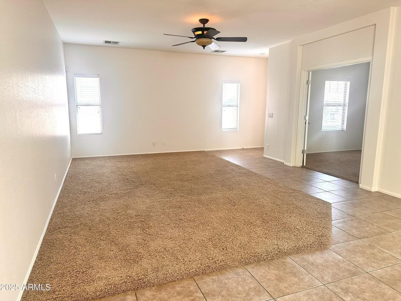 4230 E Linda Ln - Photo 3 of 31