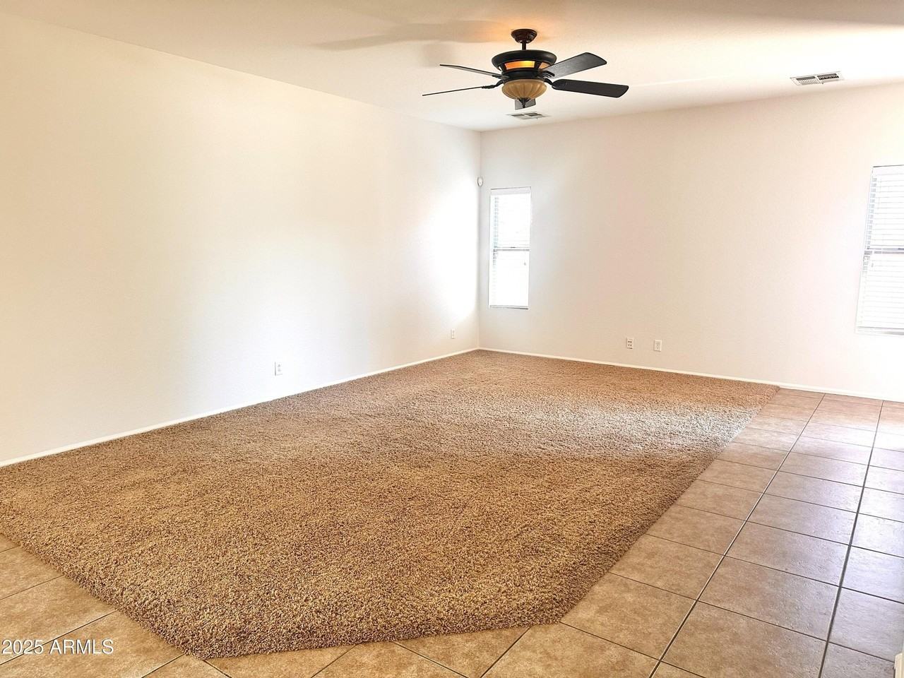 4230 E Linda Ln - Photo 4 of 31