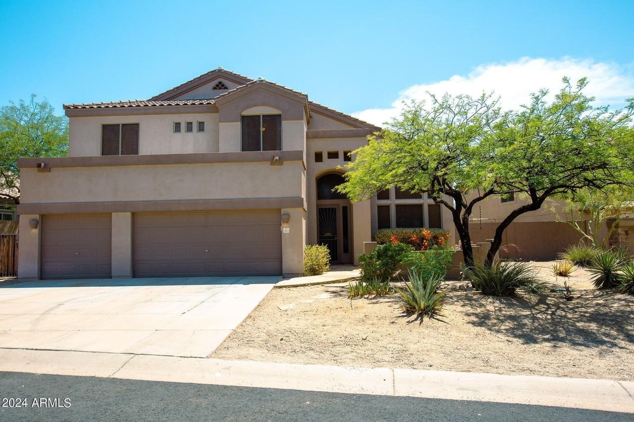 3821 N Red Sky Cir - Photo 2 of 25