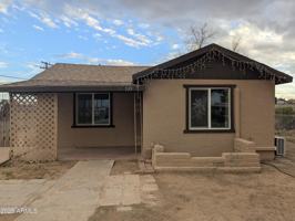 featured image of 535 W Taylor Ave