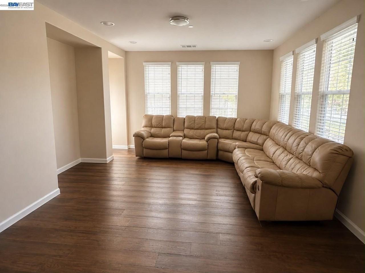 6050 W Branch Rd - Photo 4 of 19