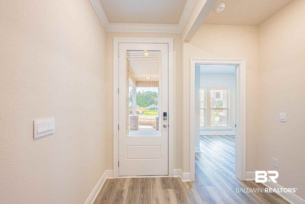 31543 Lyon Rd - Photo 4 of 26
