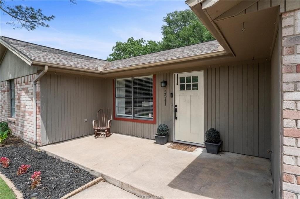 3511 Pecos St - Photo 2 of 21