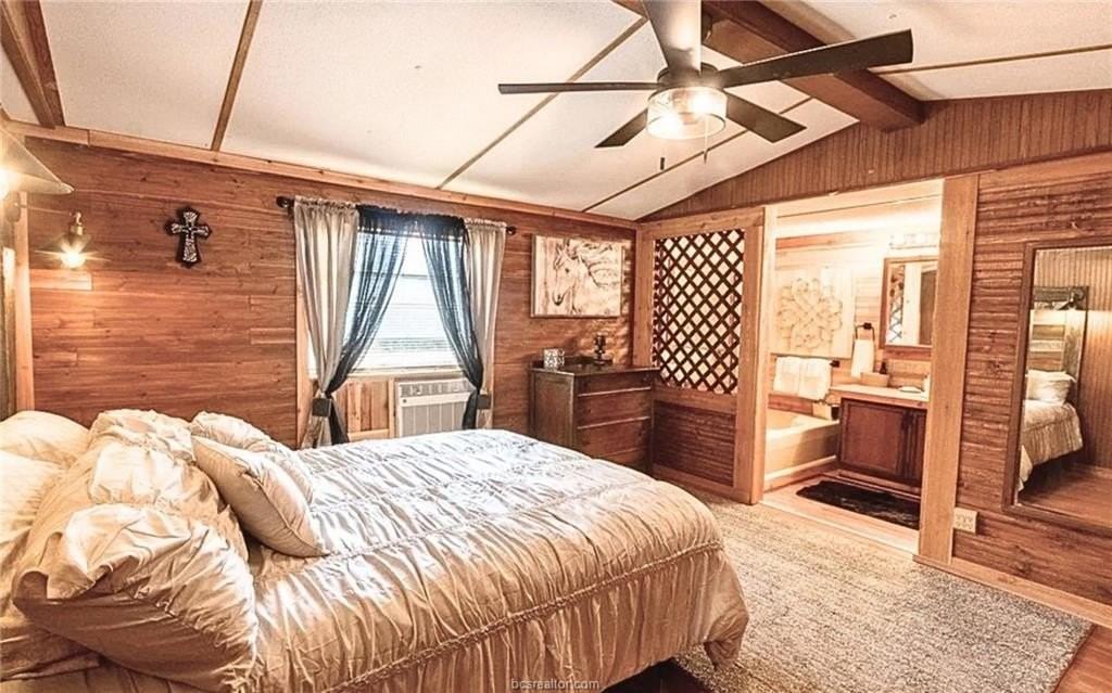 3812 Private Road 2034 - Photo 5 of 8