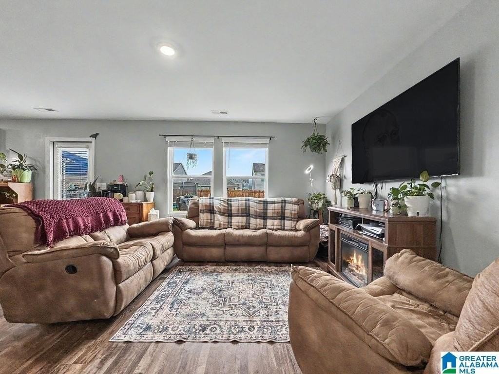 1230 Shaggy Bark Ln - Photo 4 of 25