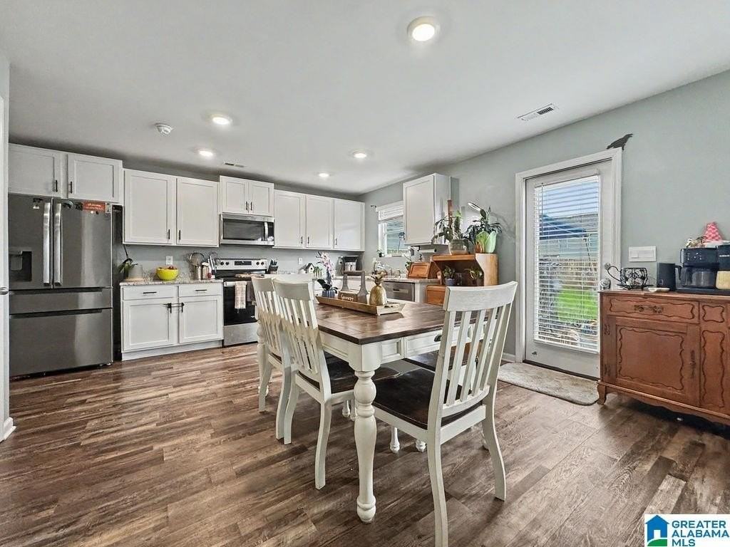 1230 Shaggy Bark Ln - Photo 6 of 25