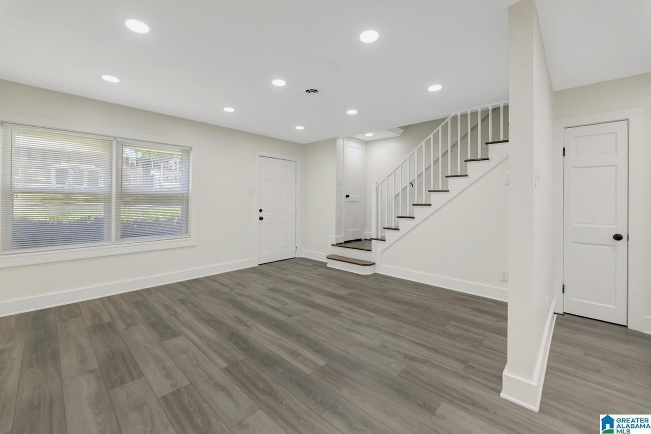 1701 Valley Ave #C - Photo 3 of 21