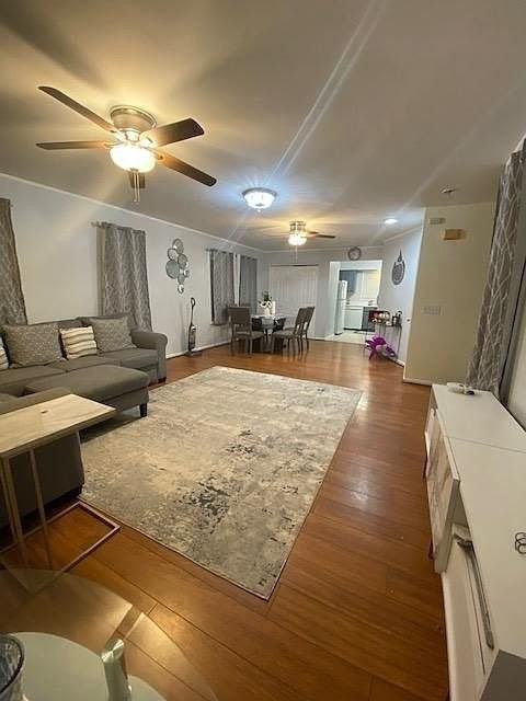 119 Schilling Ln - Photo 2 of 14