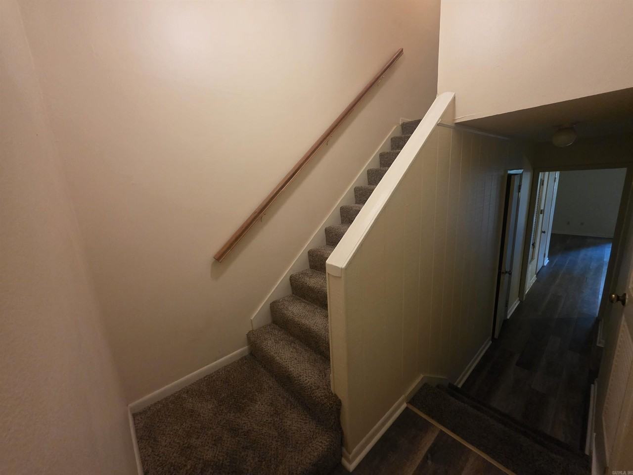 1920 Kavanaugh Blvd #5 - Photo 3 of 15
