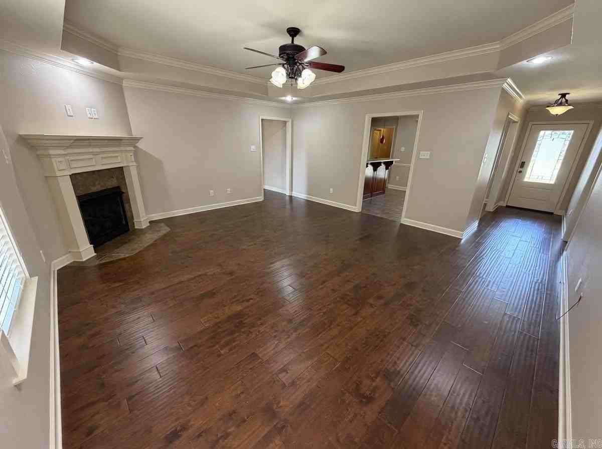 1417 Puritan Dr - Photo 7 of 45