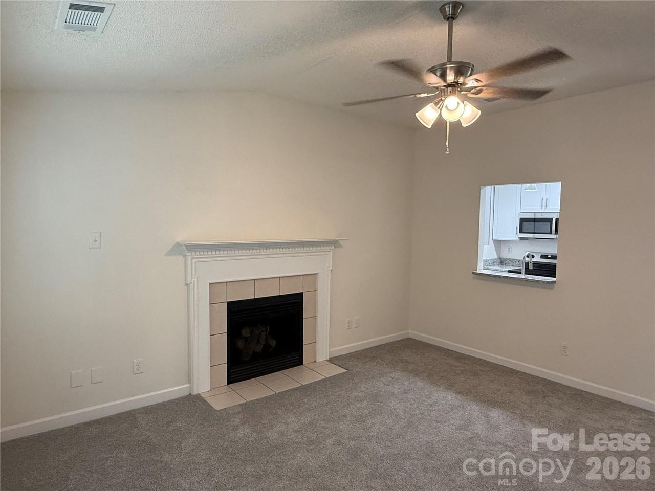 404 Kingville Dr - Photo 3 of 18