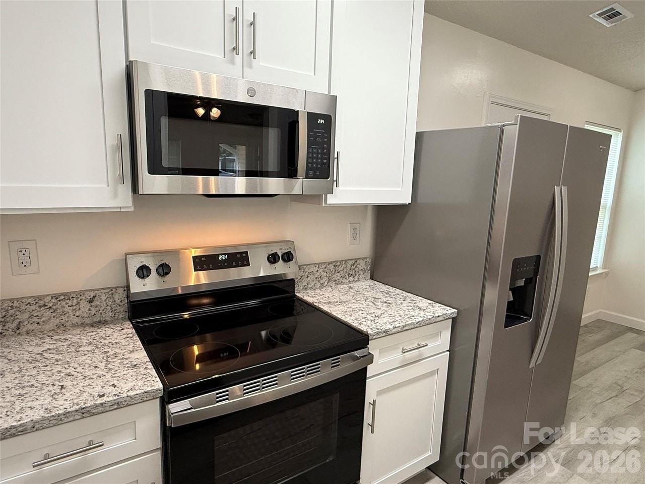 404 Kingville Dr - Photo 7 of 18